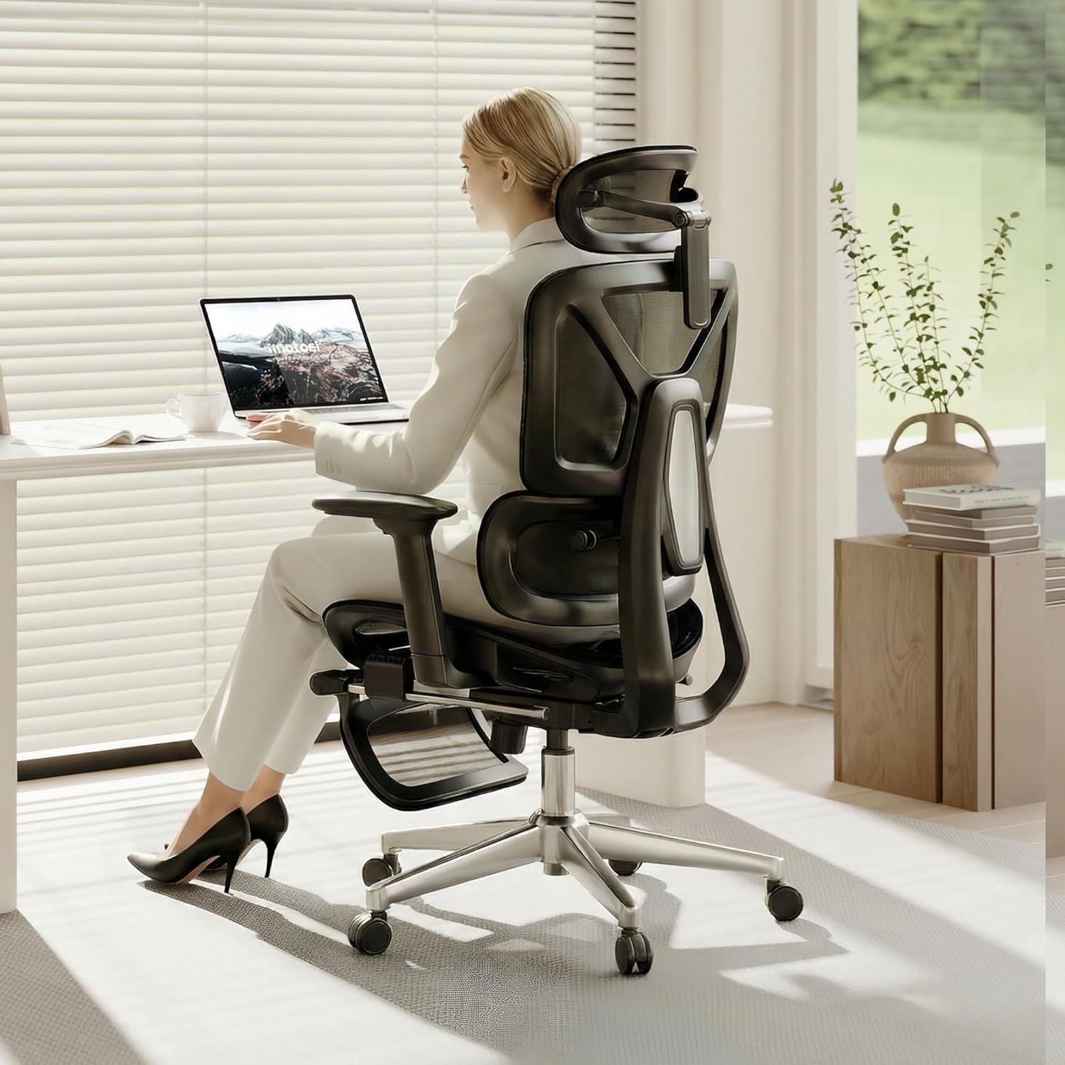 FLEXISPOT ErgoX Premium Ergonomic Office Chair with Footrest – Adjustable 3D Armrests, Dynamic Lumbar Support, Recline & Tilt Function, Mesh Seat, for Home & Office Use, Black