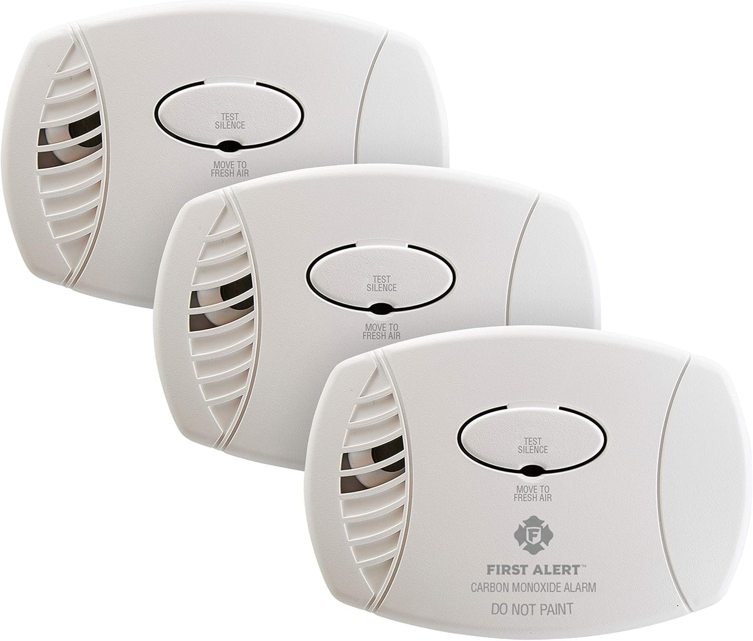 FIRST ALERT Plug-In Carbon Monoxide Detector, 3 Count (Pack of 1), CO600 , White, 6.75 x 6.9 x 9 inches